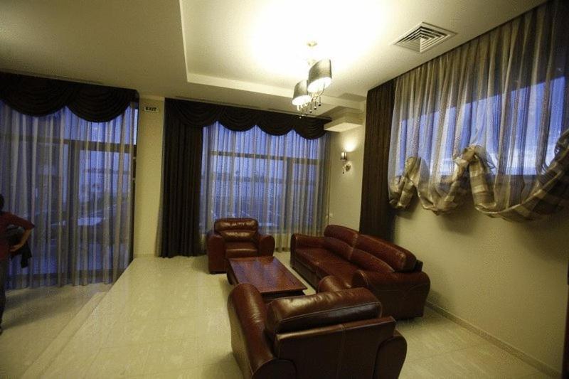 Verona Complex Villa *