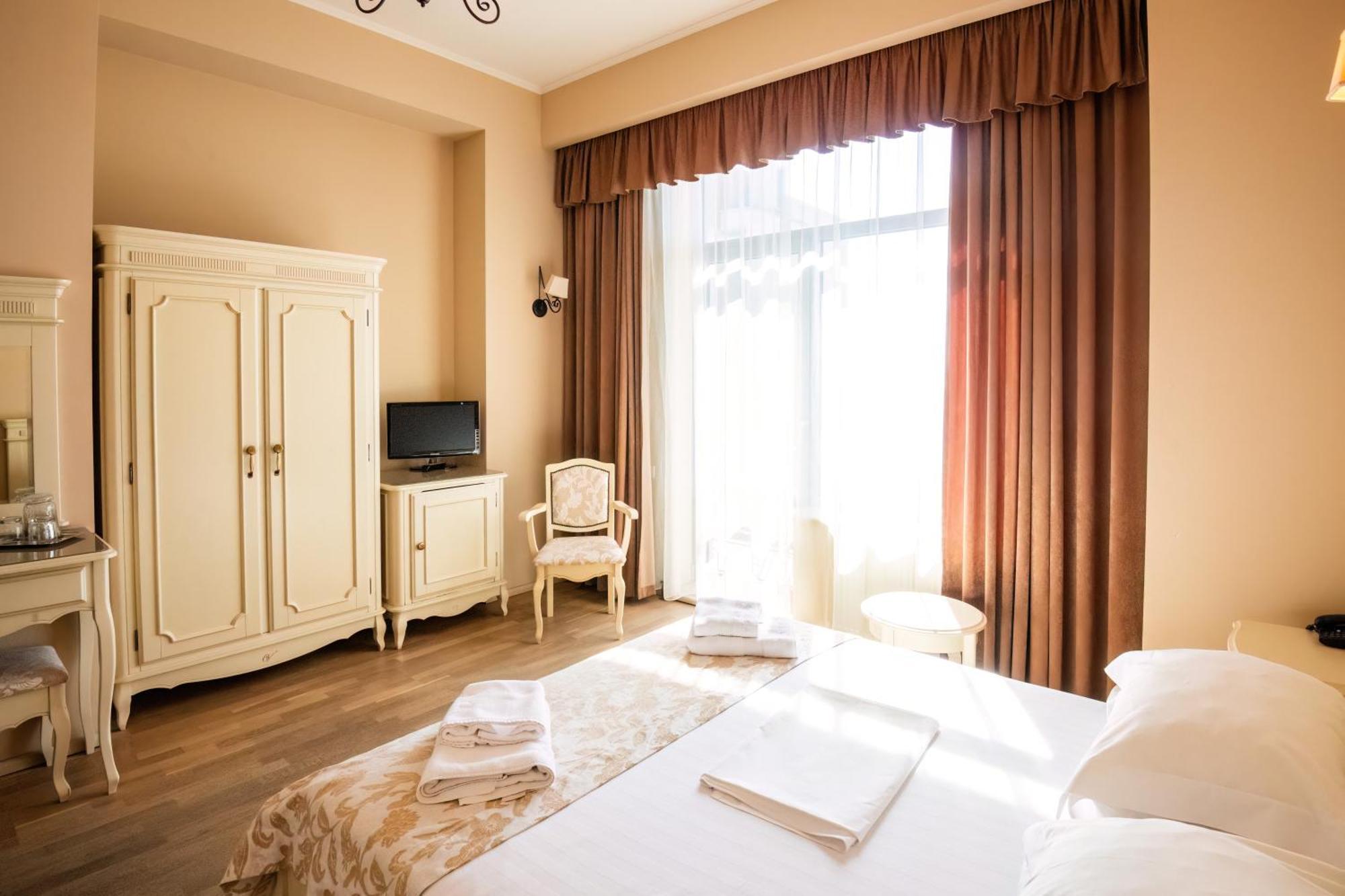 Complex Verona Villas *